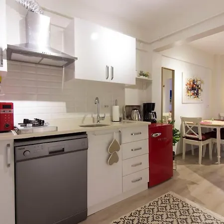 Fully Renovated 2br Flat In Prime Location At Moda Apartment *