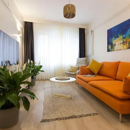 Fully Renovated 2br Flat In Prime Location At Moda Apartment *